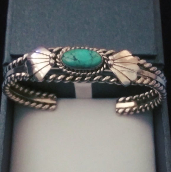 Bracelet Southwestern Style Turquoise Twisted Cuff - Picture 4 of 6